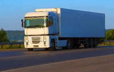 Antalya ile İzmir Arası Öğrenci Eşyası Taşıma